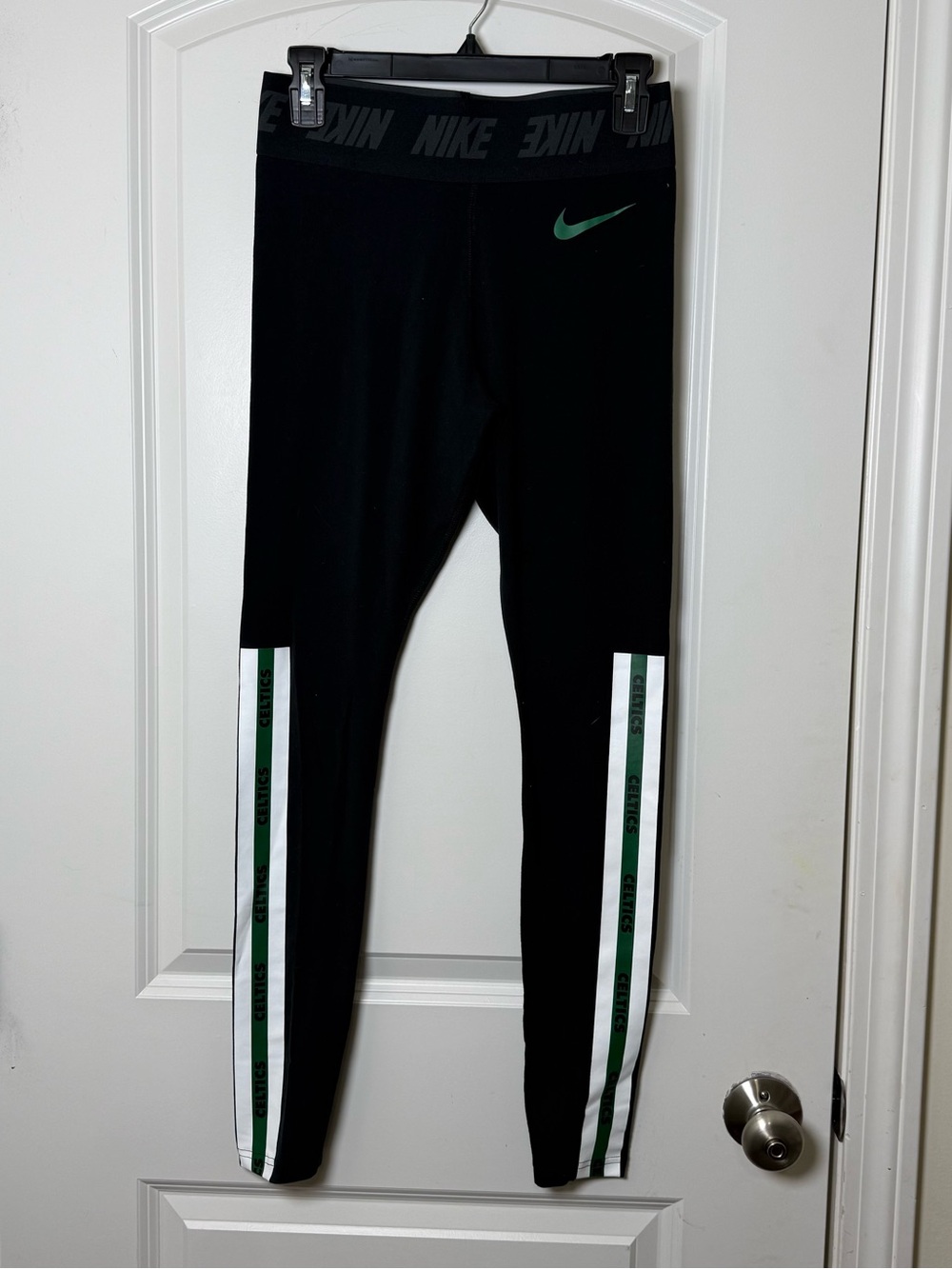 Nike Celtics leggings